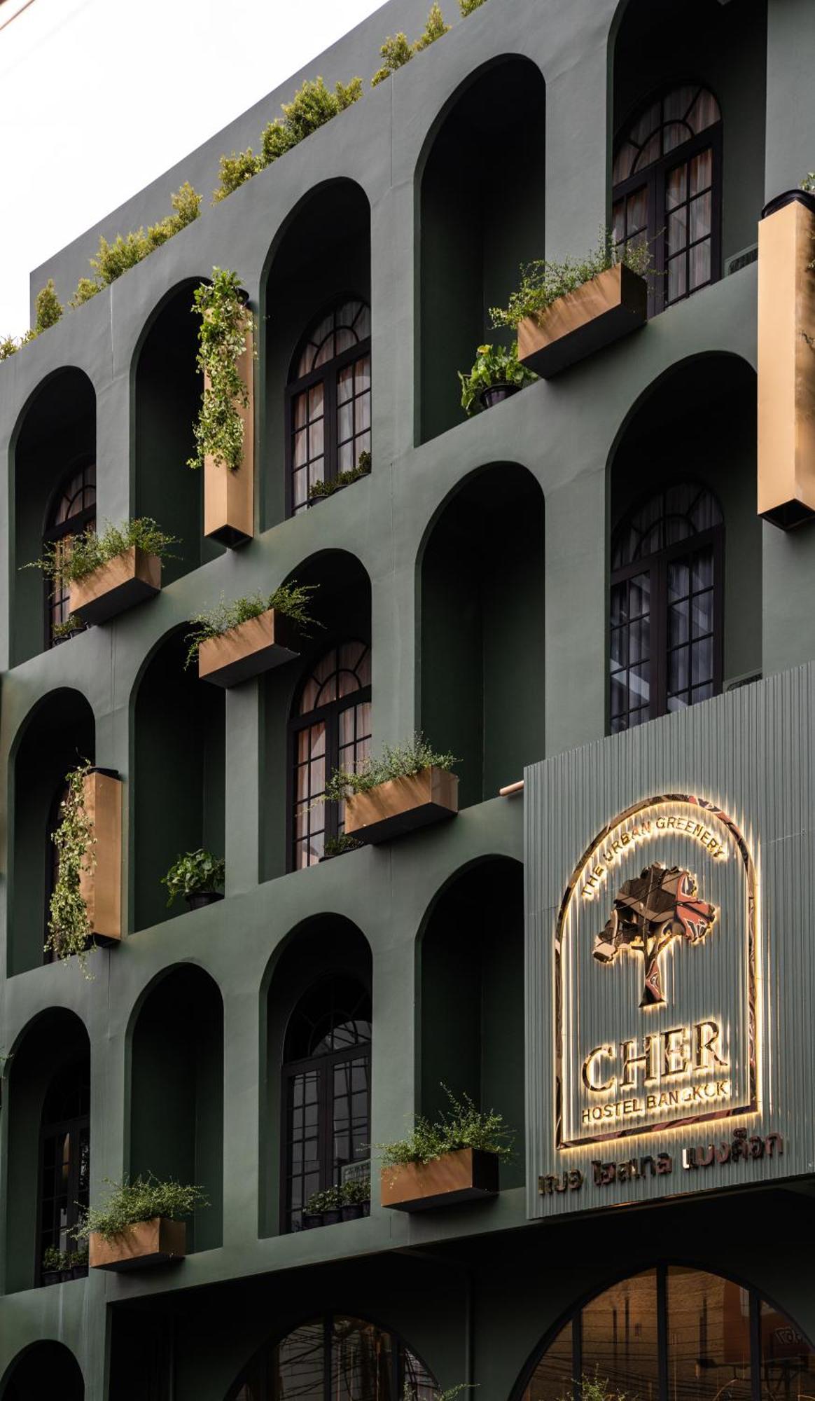 Cher Hostel Bangkok Exterior photo